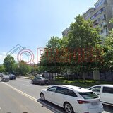 Decebal, spatiu comercial, vitrina mare